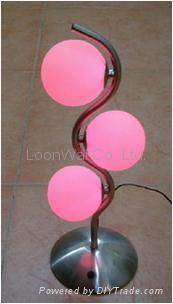 Color-changing LED table lamp 2