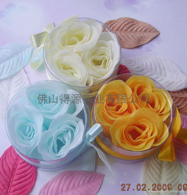 3pcs rose soap in PVC box