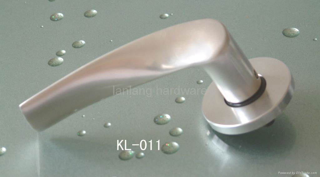 Aluminium door handle