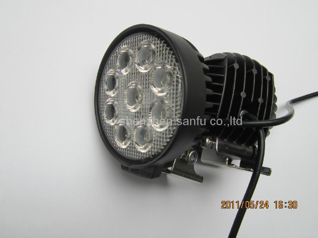 LED LIGHT BAR LED WORK LIGHT LED DRIVING LAMP LED827 ROUND 4