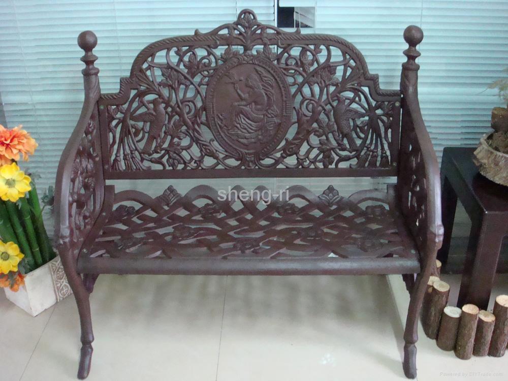 CAST IRON BENCH