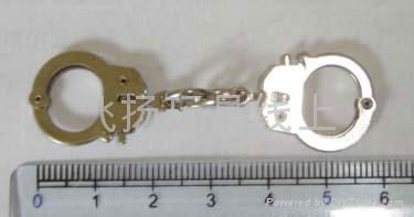 Small handcuffs 3