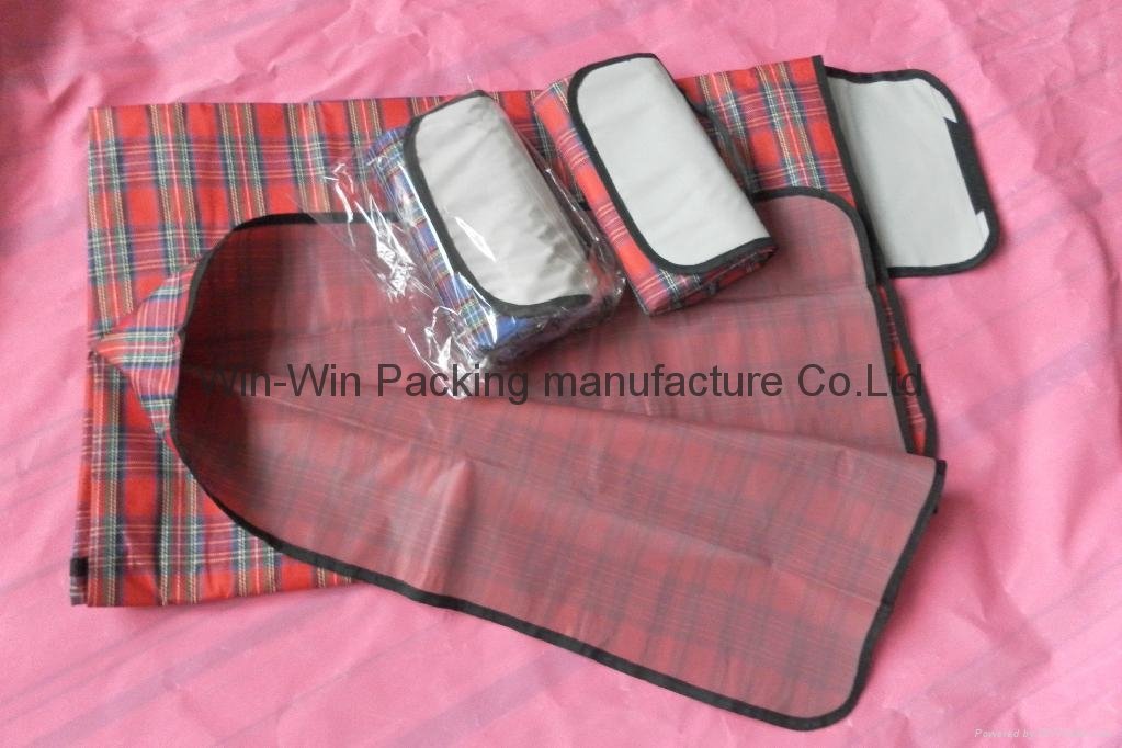 Sell soft folded Picnic mat for outdoor  2