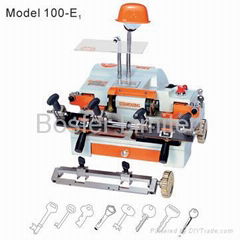 Key cutting machine