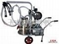 擠奶機 鍘草機 TMR飼料攪拌車 擠奶機真空泵