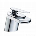 Single lever basin mixer-brass chrome