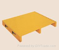 Flat steel pallet