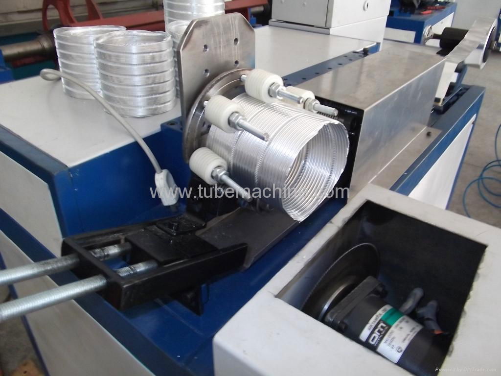 Automatic spiral flexible aluminum foil duct machine 3