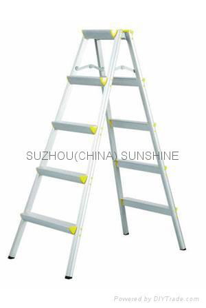 Aluminium ladder