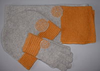 knitted accessories 