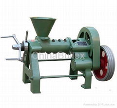 Oil press-screw type oil expeller