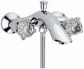 Double handle bathtub faucet