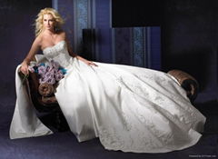 wedding dress,evening dress