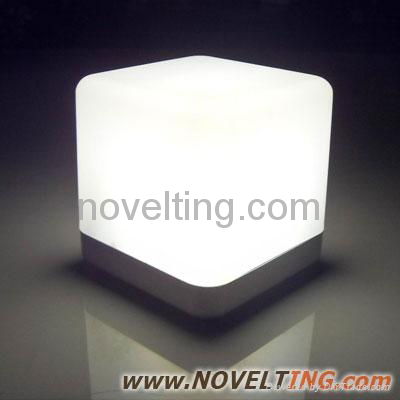 LED Lamp Cube