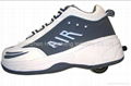 Sell more than 30000pairs Roller shoes 4