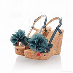  Woman Thick Platform Covered Flat Casual Woven Sandals With Woven Flower