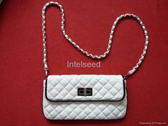 LADIES FASHION BAGS