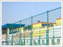 wire mesh fences