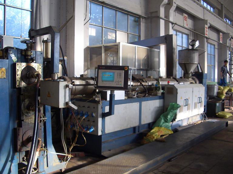 Aluminium & Plastic complex board extrusion line