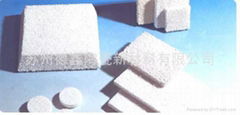 Alumina foam filter