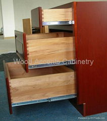 Solid Wood Kitchen Cabinet