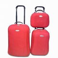 Softside trolley case set with vanity