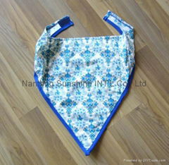 bandana bib