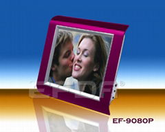 Digital photo frame