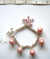 Pin Peal Charm Braceelt