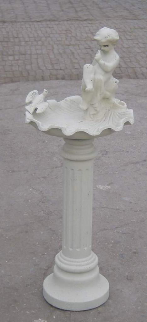 cast iron birdbath, feed bird ware