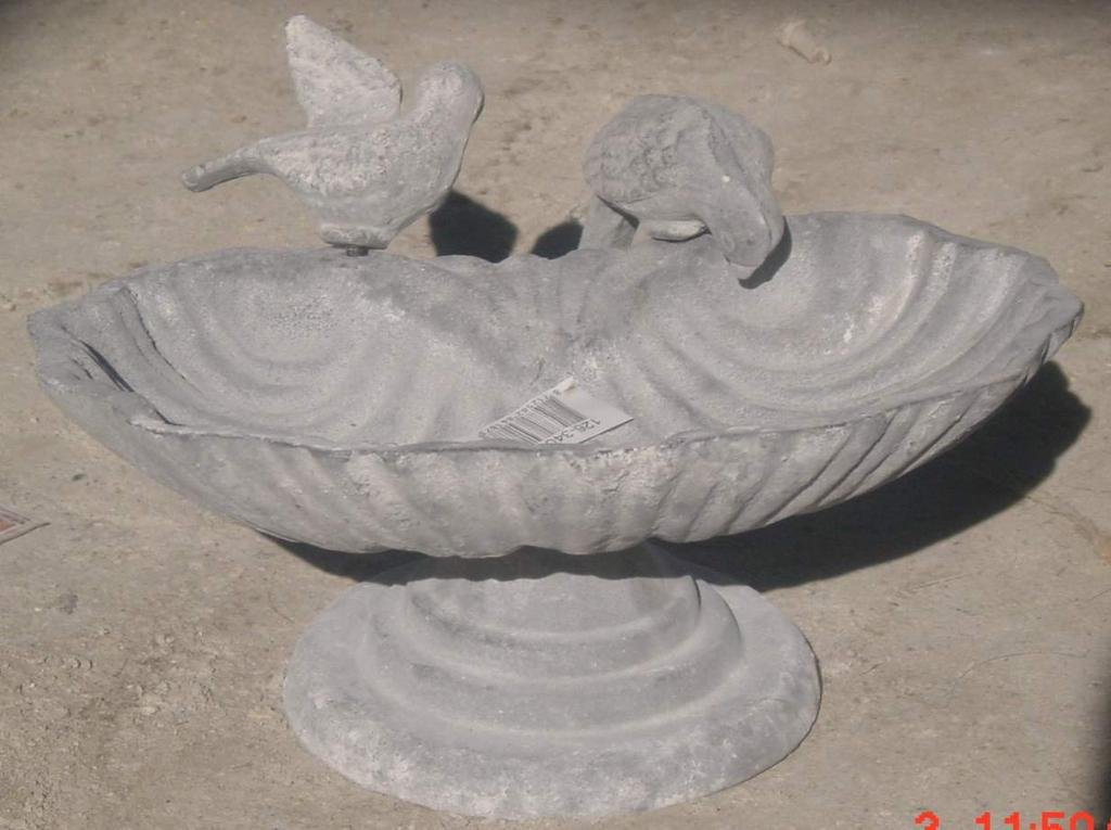 cast iron birdbath, feed bird ware 3
