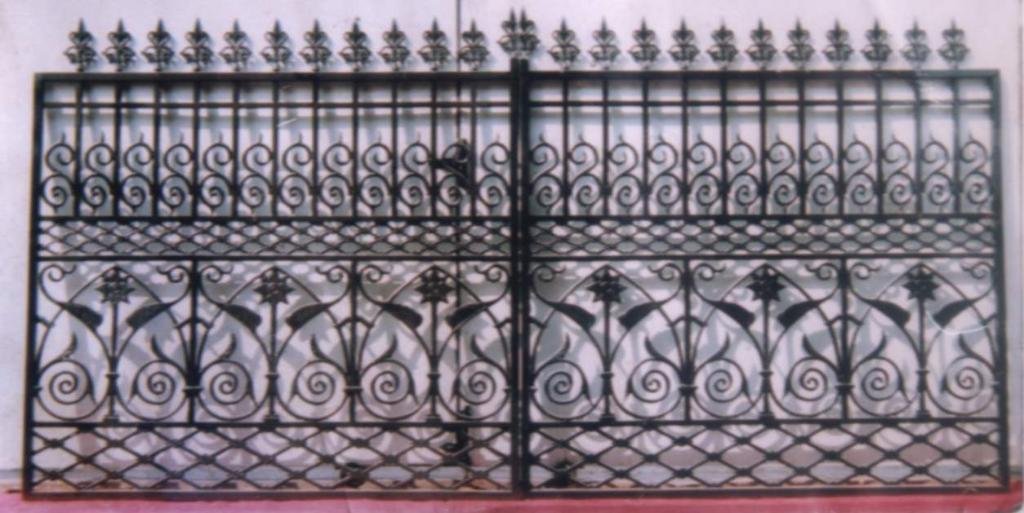 cast iron gate and fence 5
