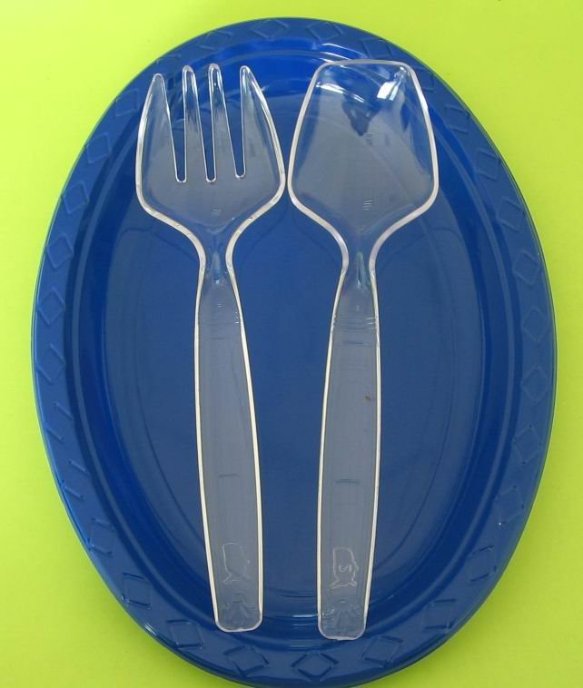 plastic tableware