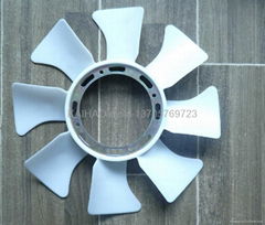 Plastic Car Radiator Fan Mold 