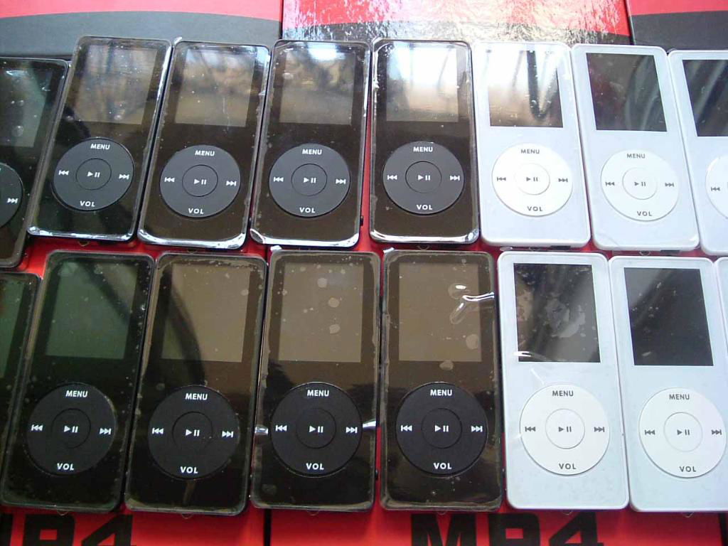 IPOD NANO 1.8"MP4 player )