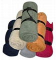 fleece blanket with strap packaging