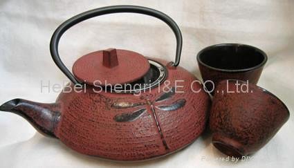 cast iron tea pot 2