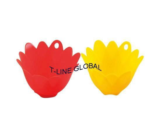 SILICONE EGG POACHER/EGG RING