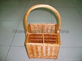 willow / wicker basket 15