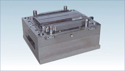 Plastic injection mould 3