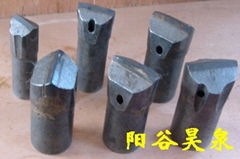 Rock drilling tools-Chisel bits