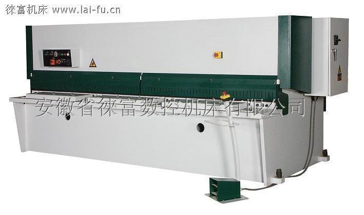 QC12K - CNC hydraulic pendulum shearing machine