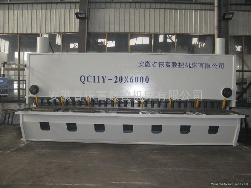 QC11Y-16×2500液压闸式剪板机 2