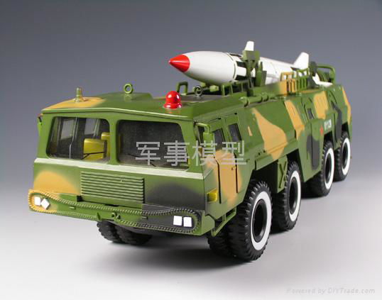 东风11导弹车模型 5