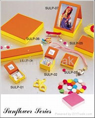 Paper box for jewelry 