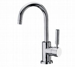  single hole kitchen faucet