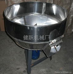 新型移動式小型飼料攪拌機