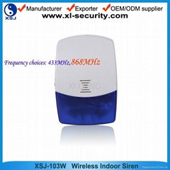 Wireless indoor siren for home alarm system with flash and high capacity backup