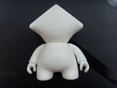 vinyl toys/shaking head toys/lifelike