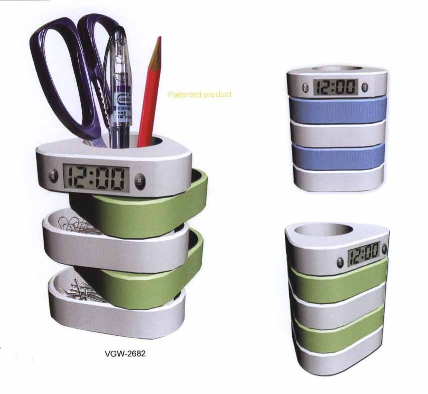 Vortical Pen Holder with LCD Clock